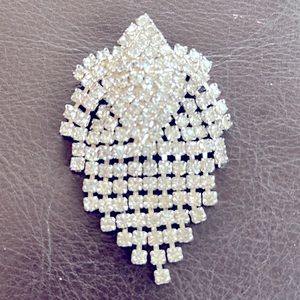 CELEBRITY N.Y. Big Rhinestone Pin/ Brooch